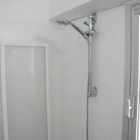 Apartamento House Station Bolonia